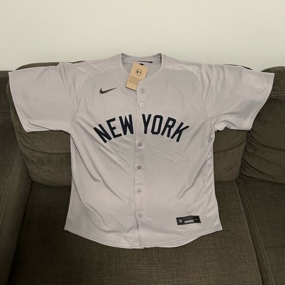 Nike Authentic New York Yankees Gleyber Torres #25 Baseball Jersey Men’s Sz: L - Picture 1 of 8